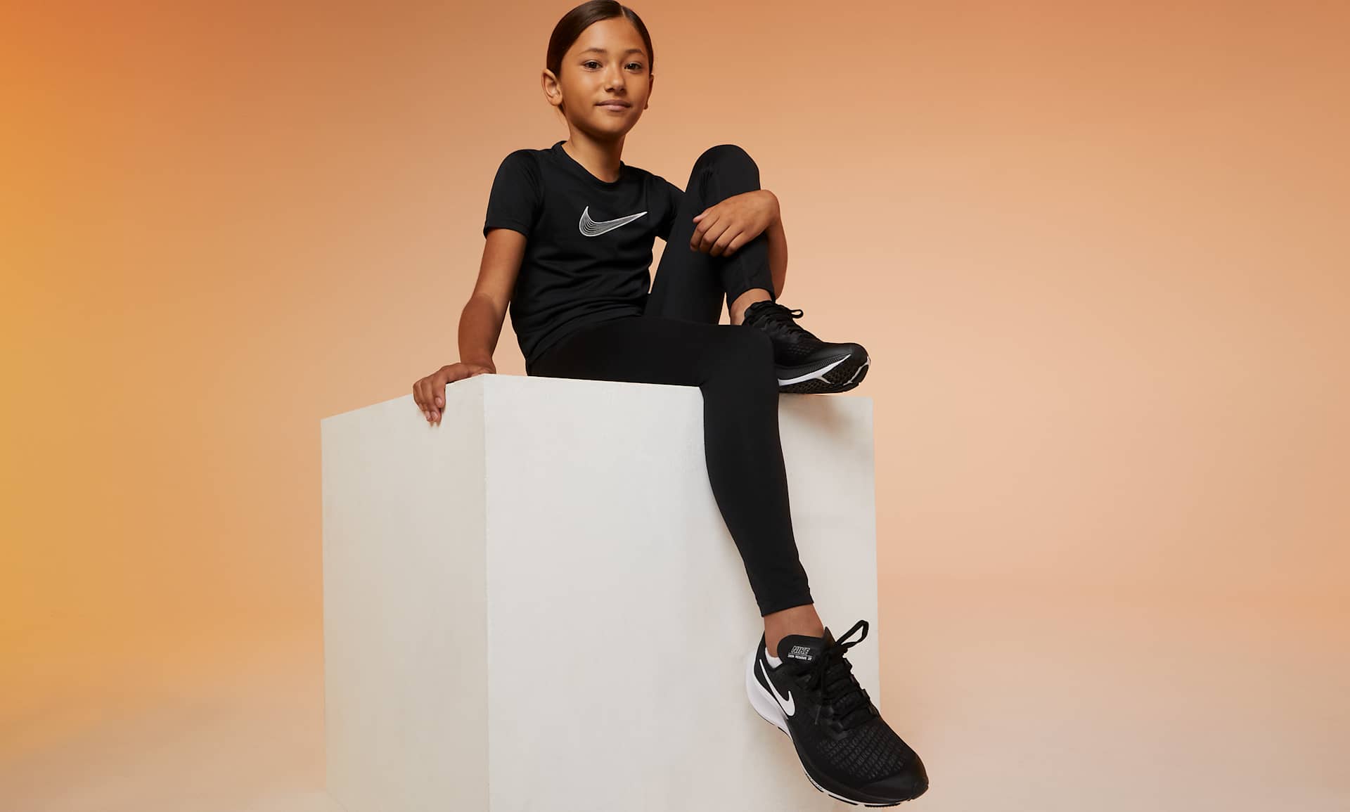 Nike One Big Kids' (Girls') Dri-FIT Short-Sleeve Training Top. Nike JP