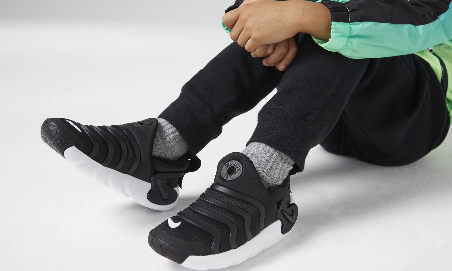 verwijzen Geletterdheid verkorten Nike Dynamo Go Little Kids' Easy On/Off Shoes. Nike.com