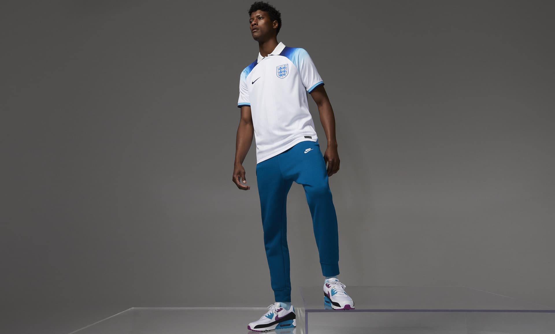 England 2022/23 Stadium Home Men's Nike Dri-FIT Football Shirt. Nike CA