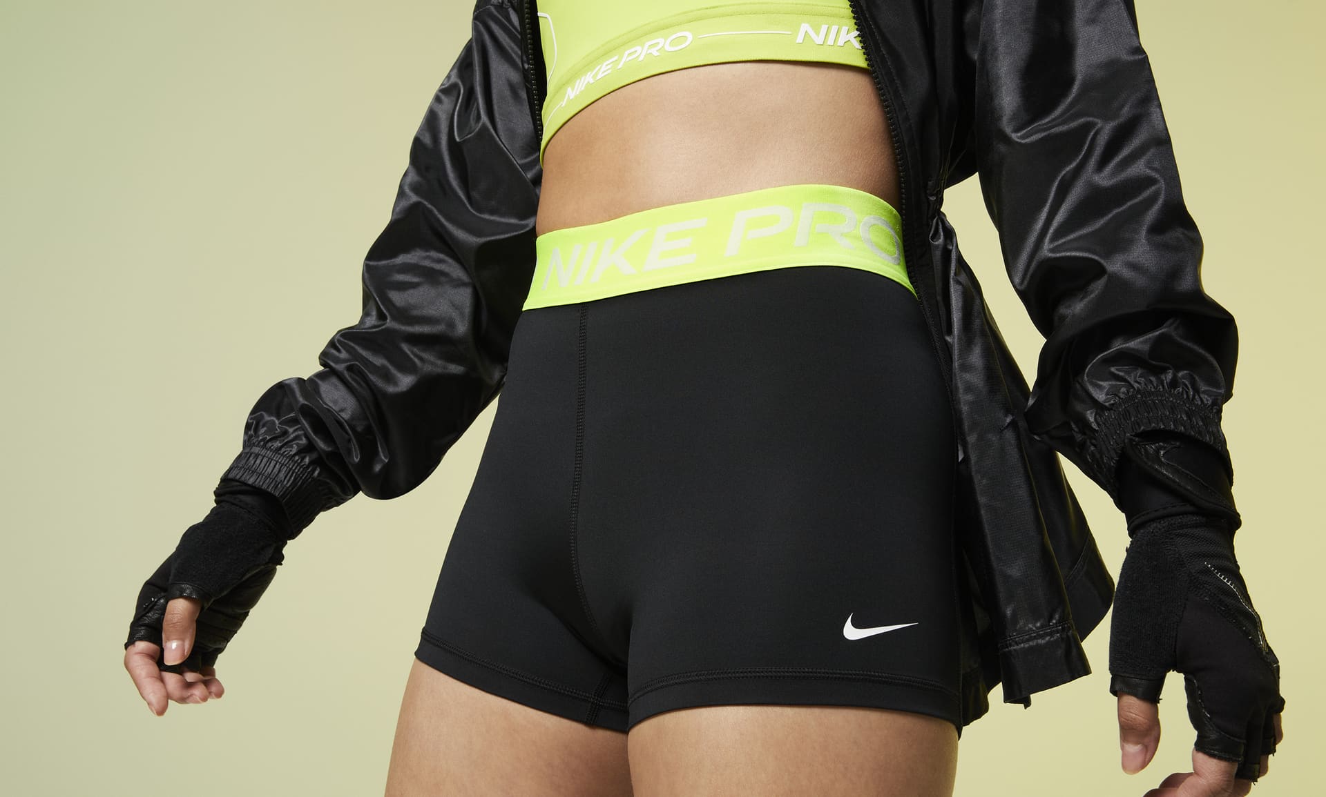 menos capoc representante Nike Pro Women's 3" Shorts. Nike.com