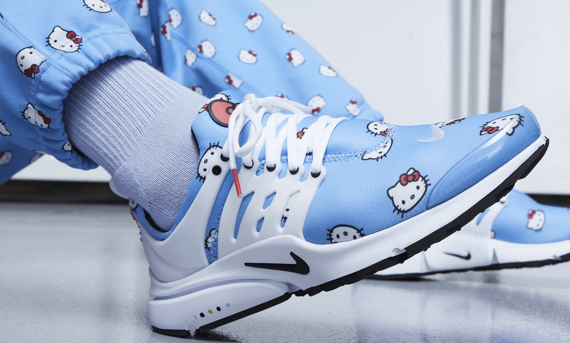 新作 大人気 Nike Air Presto Hello Kitty ハローキティ 16cm asakusa