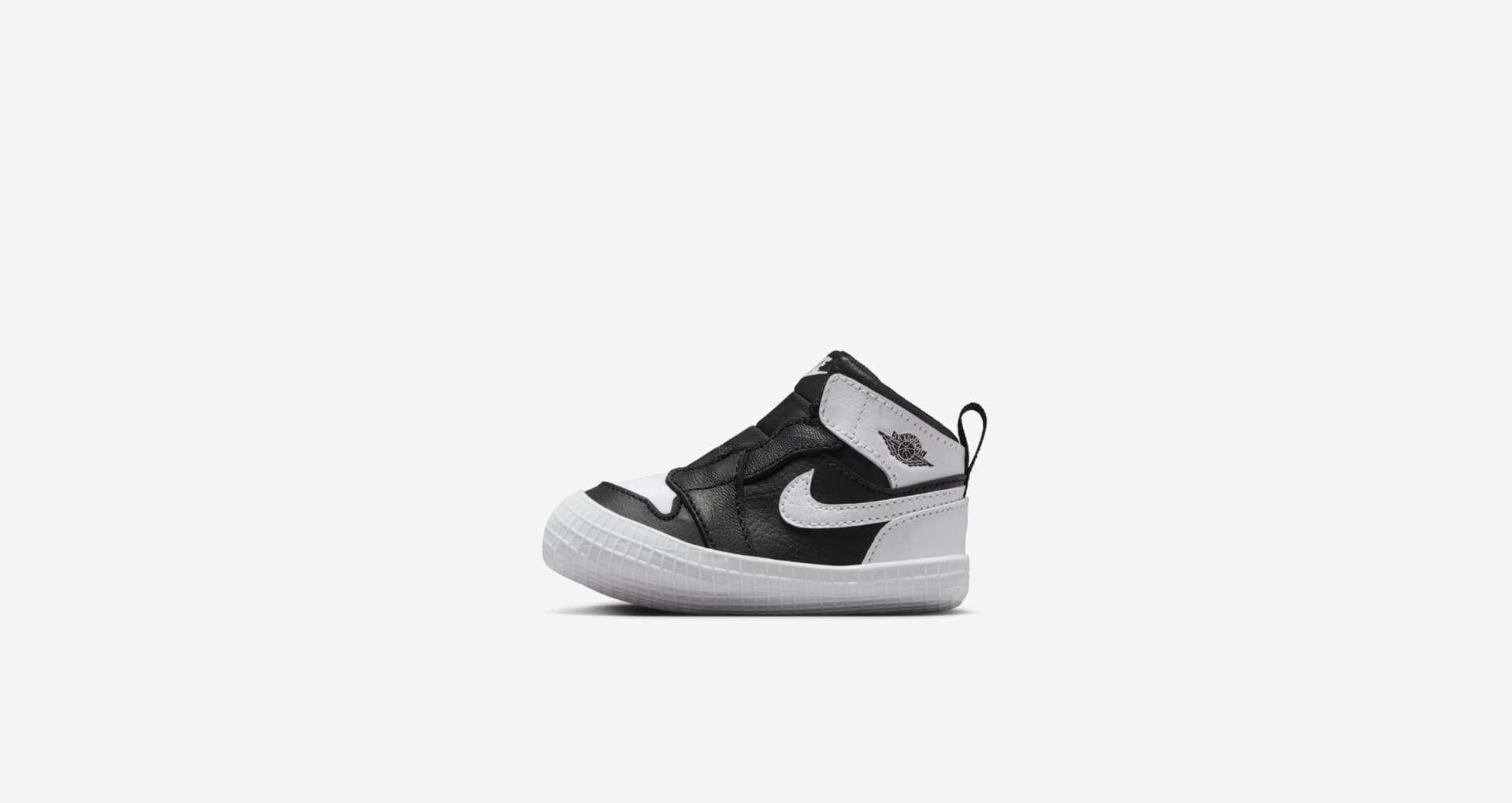Air Jordan 1 High OG 'Black/White' (DZ5485-010) Release Date. Nike SNKRS HU