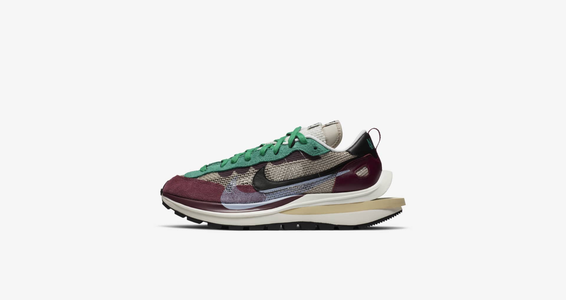 nike-x-sacai-vaporwaffle-