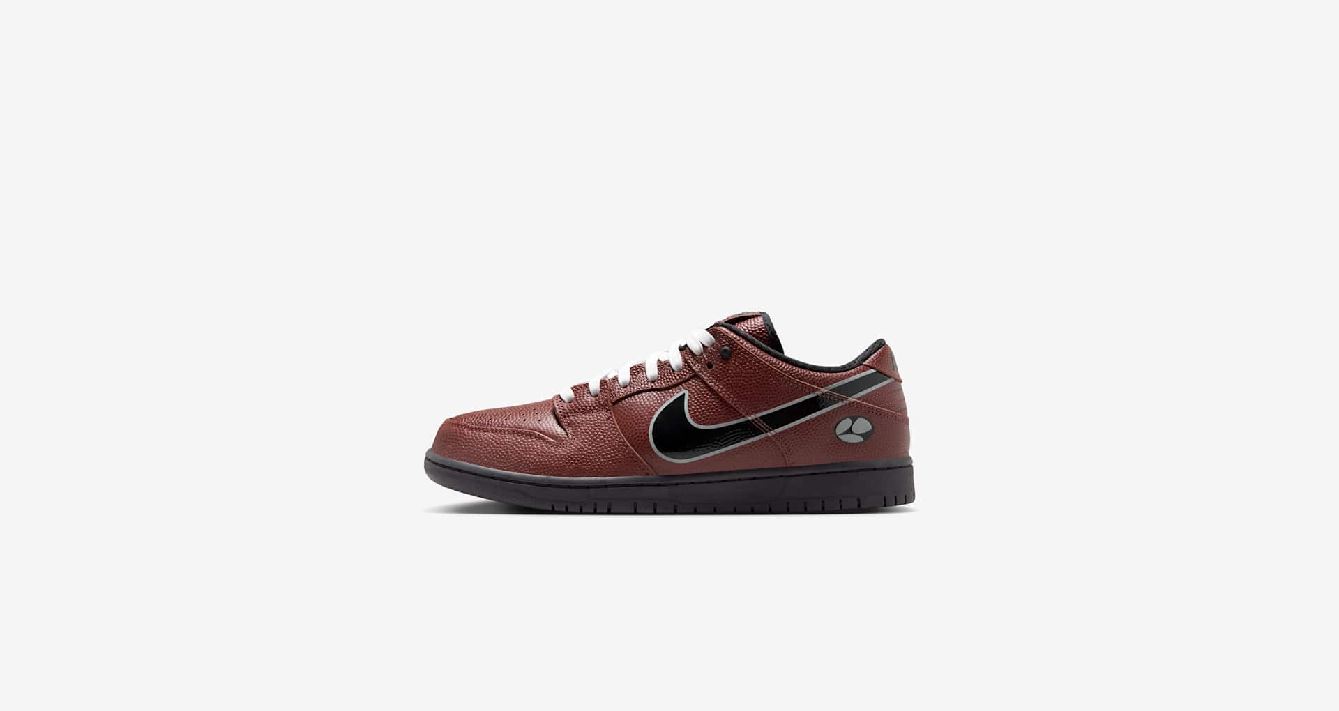 nike-sb-dunk-low-pro-x-