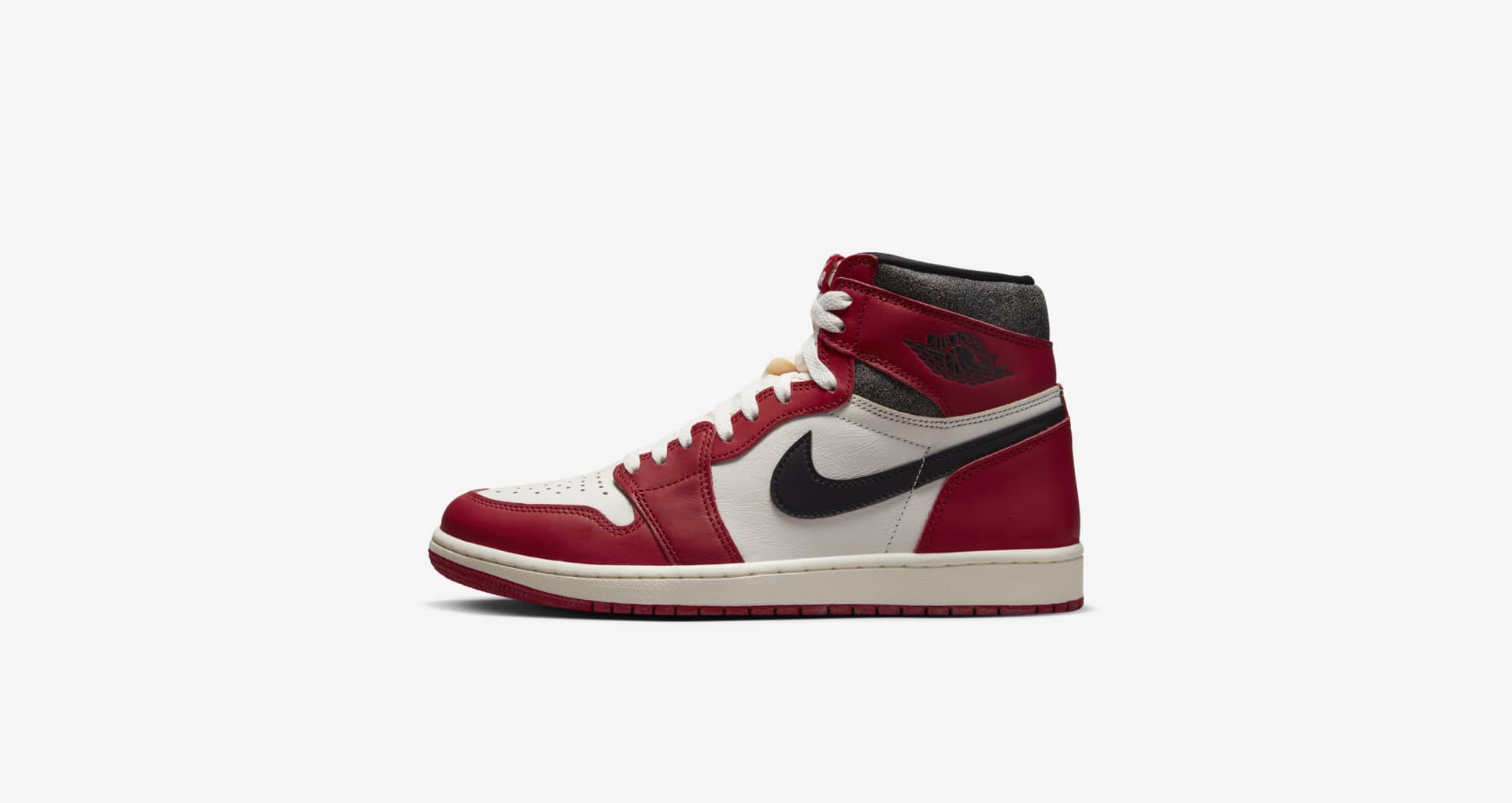 AIRJORDAN ALPHA1 CHICAGOカラーの希少品 Air Jordan 1 Alpha 'Chicago' 392813-101