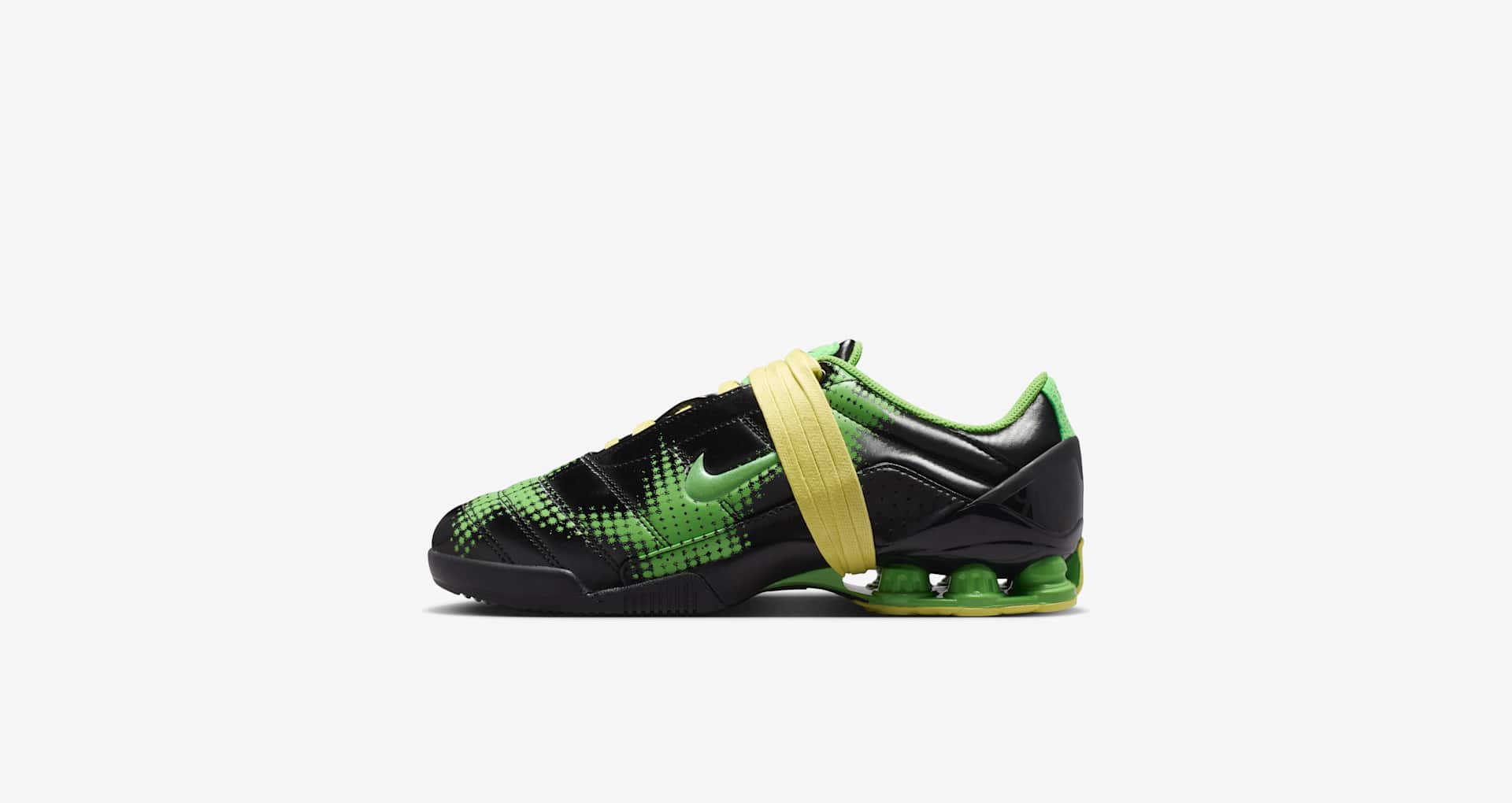 Women's Total90 Shox Magia 'Black and Yellow Diamond' (IR8176-002