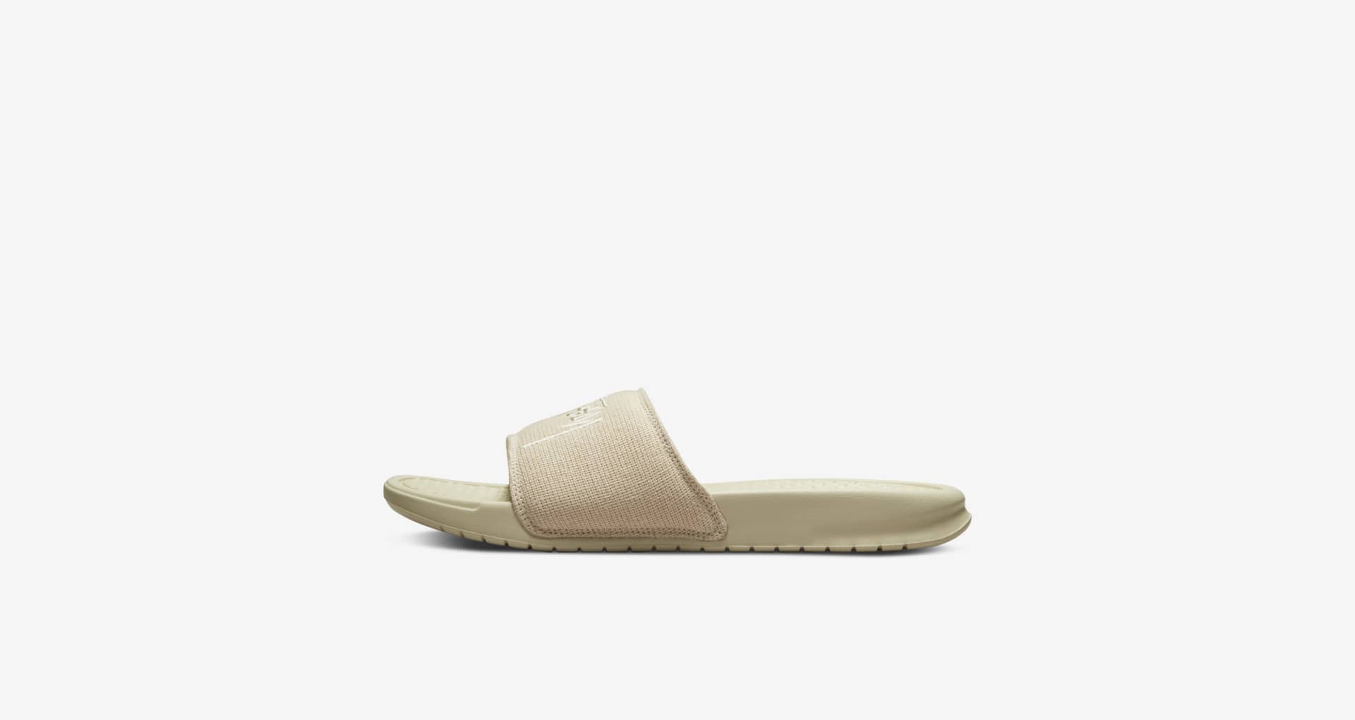 nike-x-stüssy-benassi-fossil-
