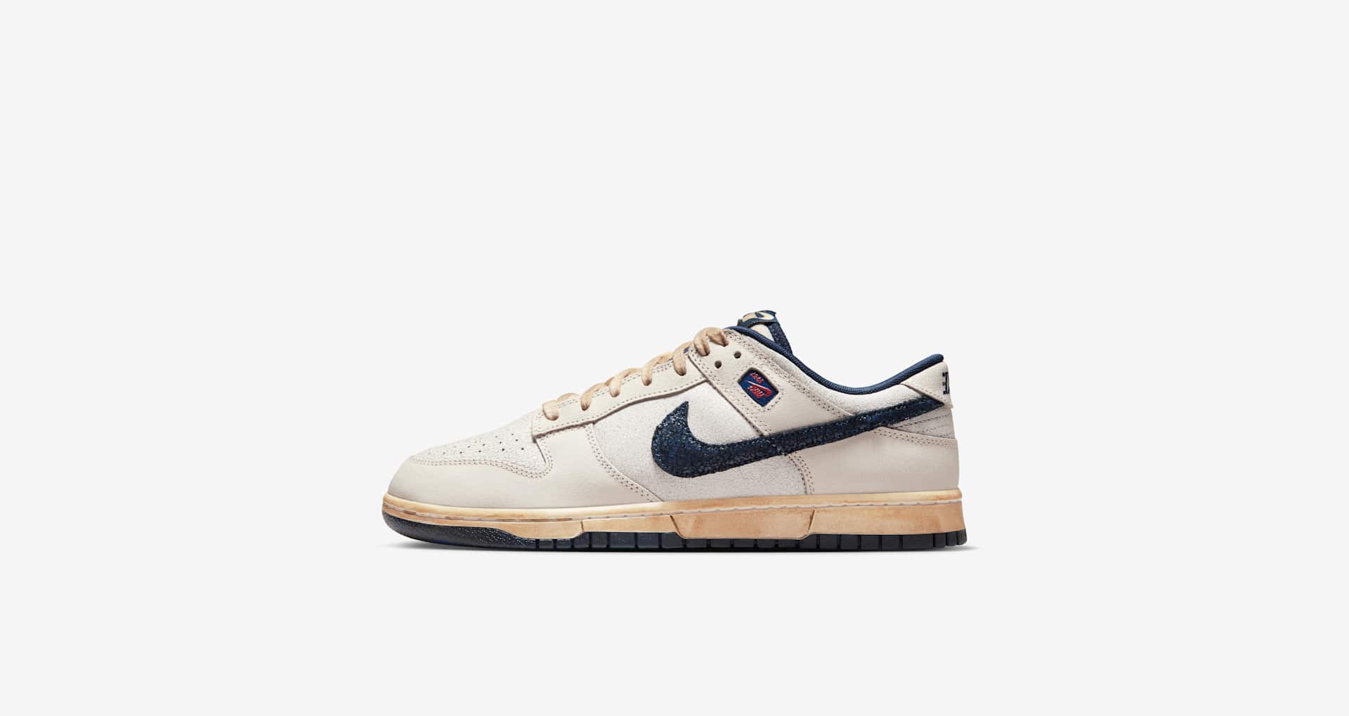 靴 Nike Dunk Low SP ST stranger things27.0 NIKE DUNK LOW SP ST Release Date. Nike SNKRS