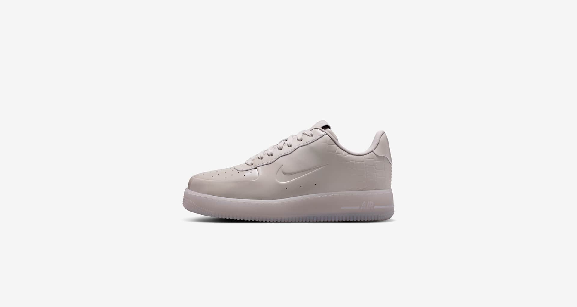 Date de sortie de la Air Force 1 Made in Italy « College Grey » pour ...
