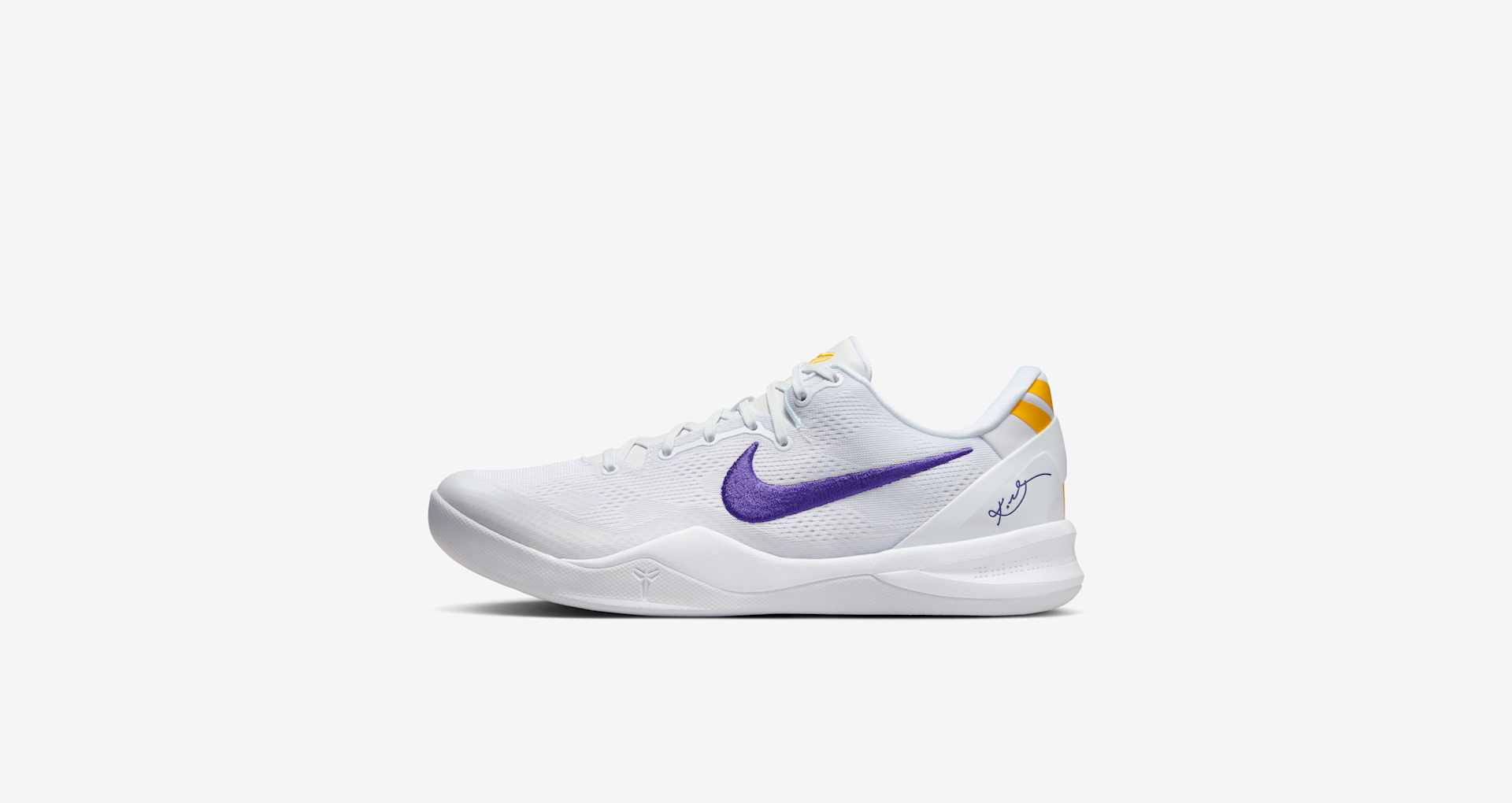 NIKE公式】コービー 8 プロトロ 'White and Court Purple' (HF9550-100