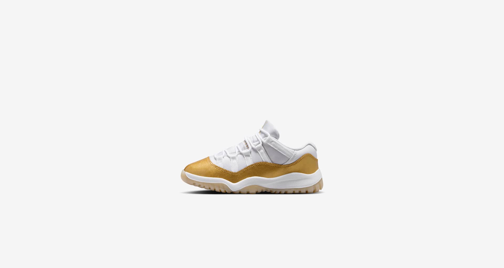 White and Metallic Gold. Nike SNKRS