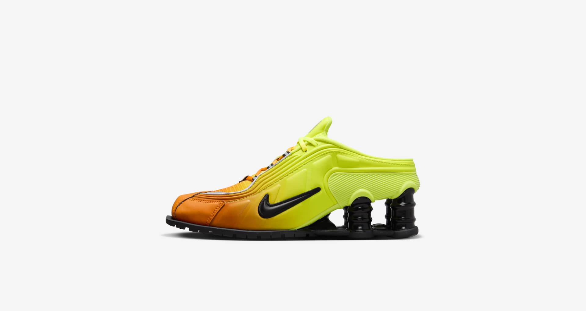 靴 MARTINE ROSE X NIKE SHOX SAFETY ORANGE fecha-de-lanzamiento-de-las-