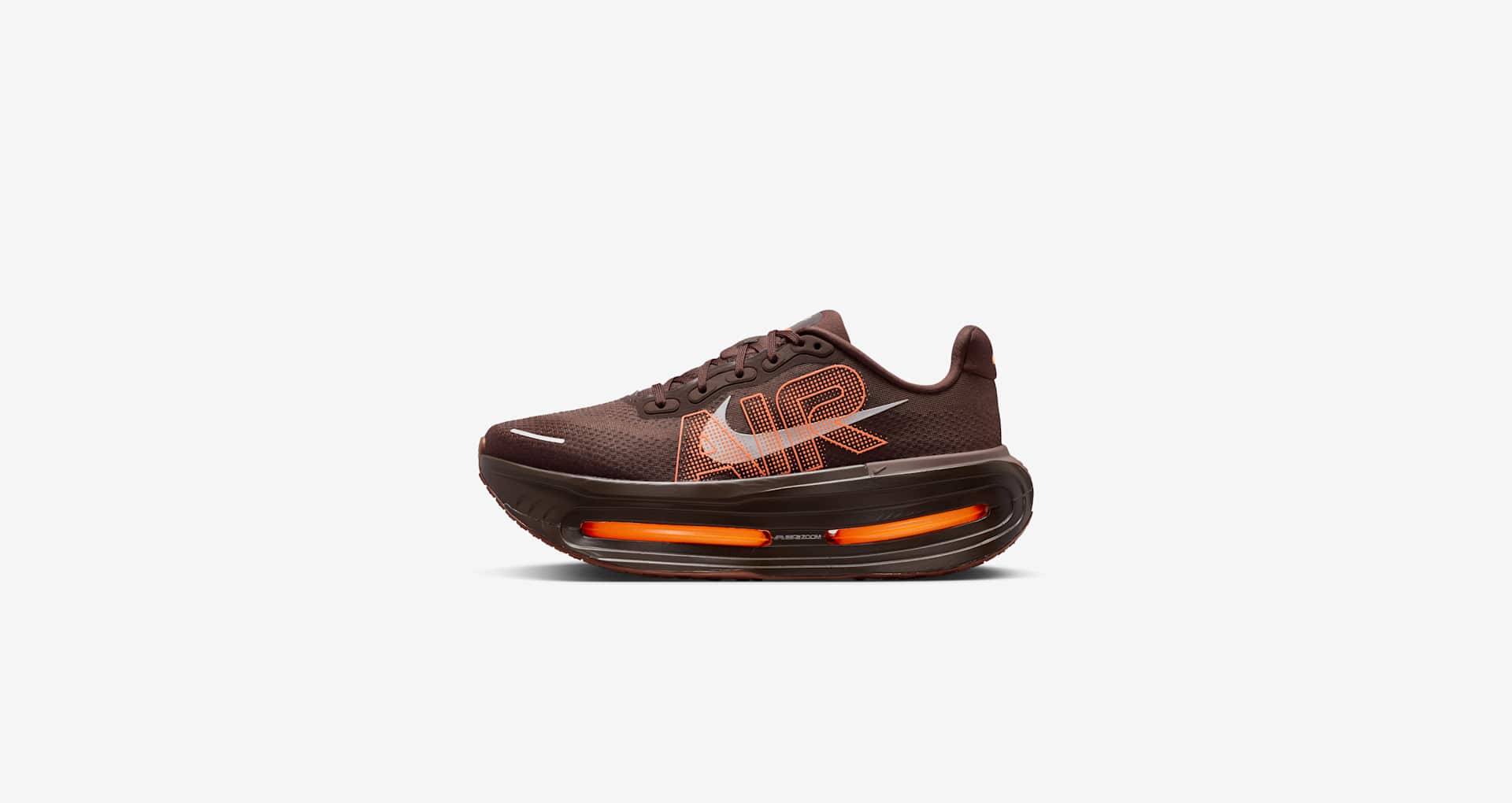 Vomero Premium x Renegade 'Brown Basalt and Total Orange' (IQ7314