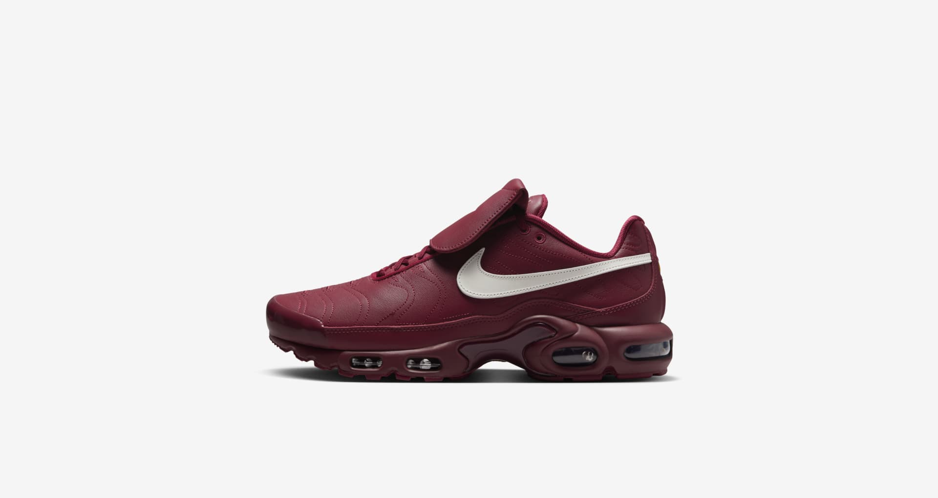 air-max-plus-tnpo-team-red-and