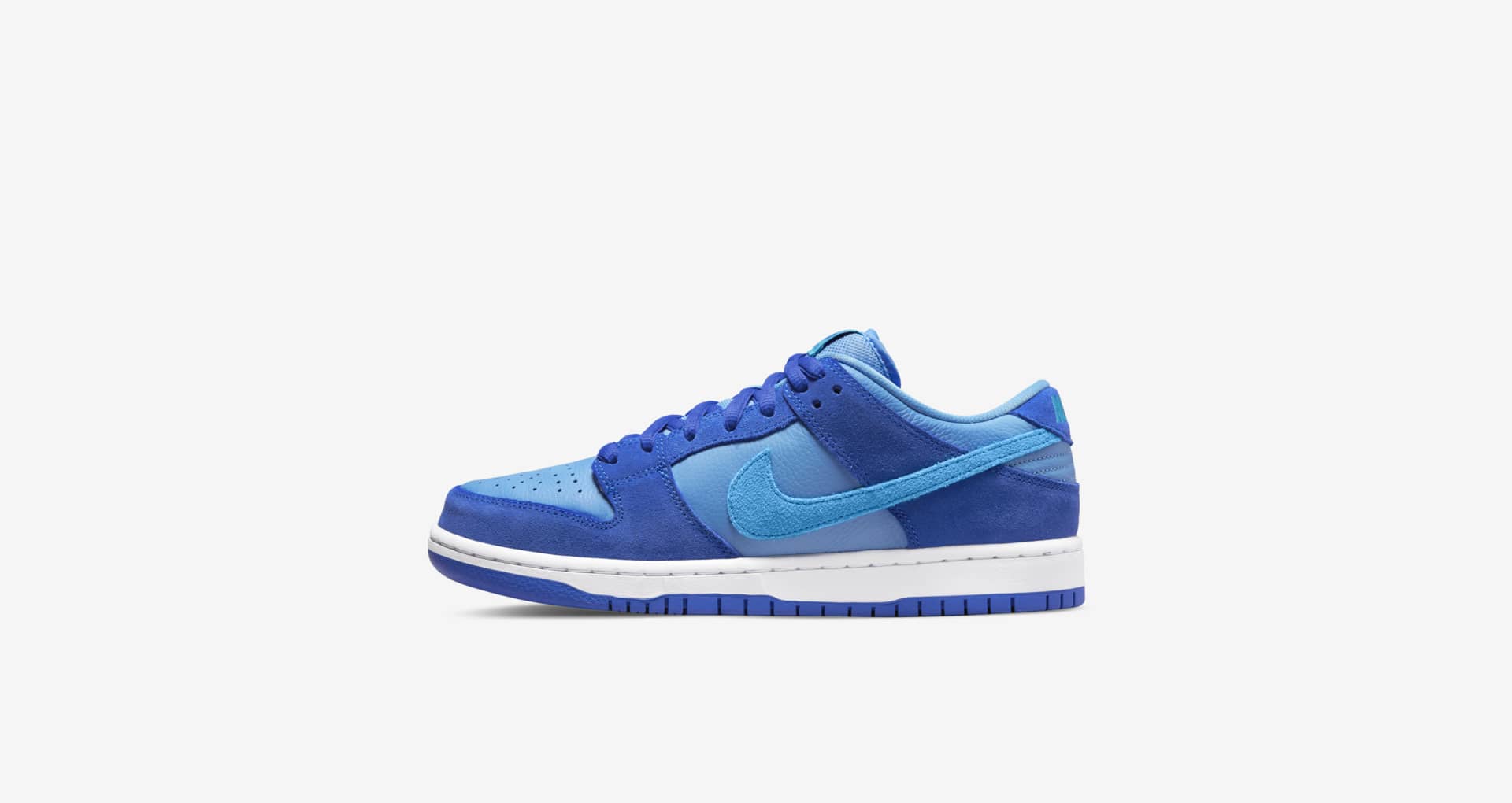 sb-dunk-low-blue-raspberry- 