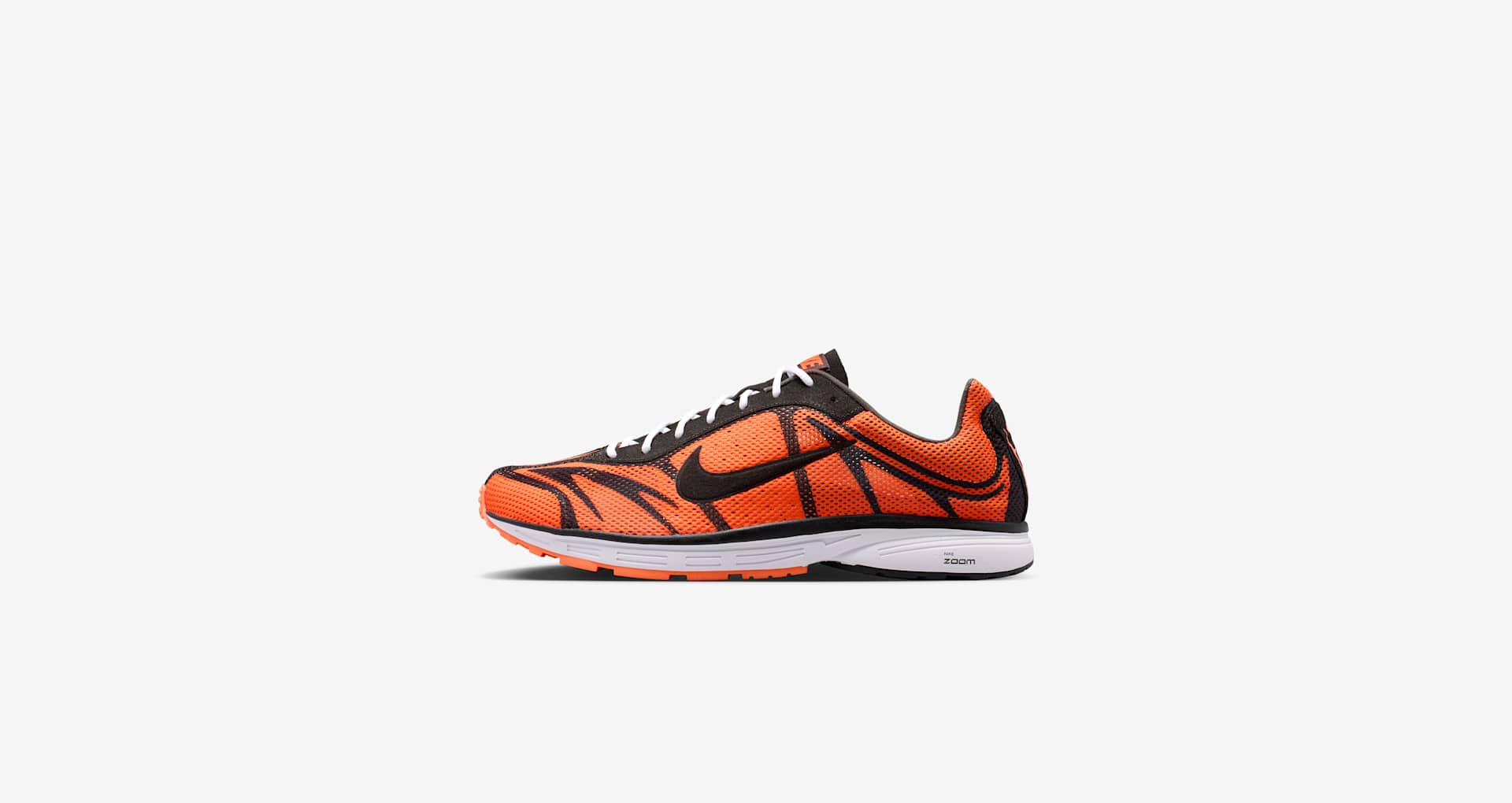 Zoom Streak 3 'Black and Total Orange' (IQ8012-800) Release Date