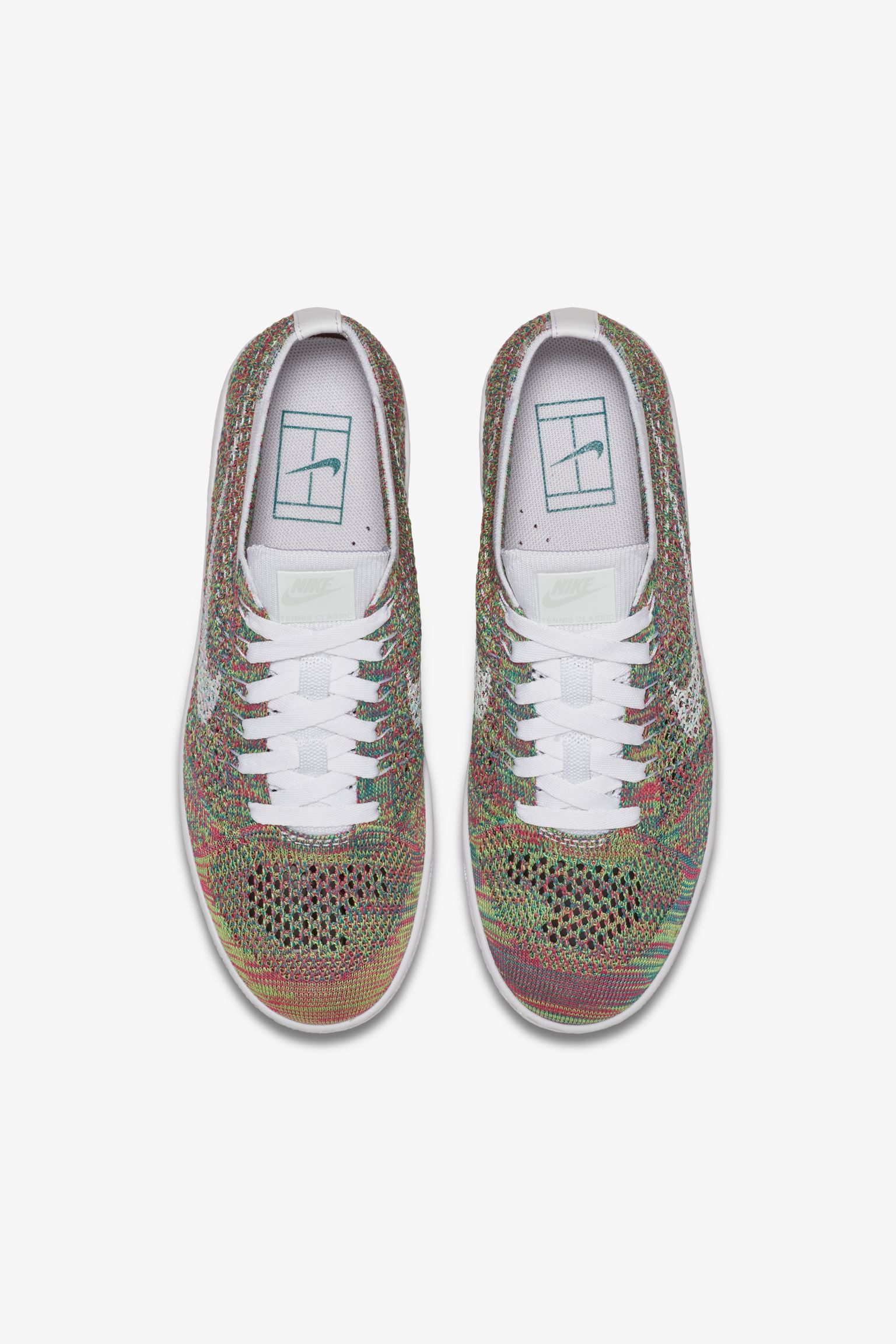 WMNS NIKECOURT TENNIS CLASSIC ULTRA FLYKNIT