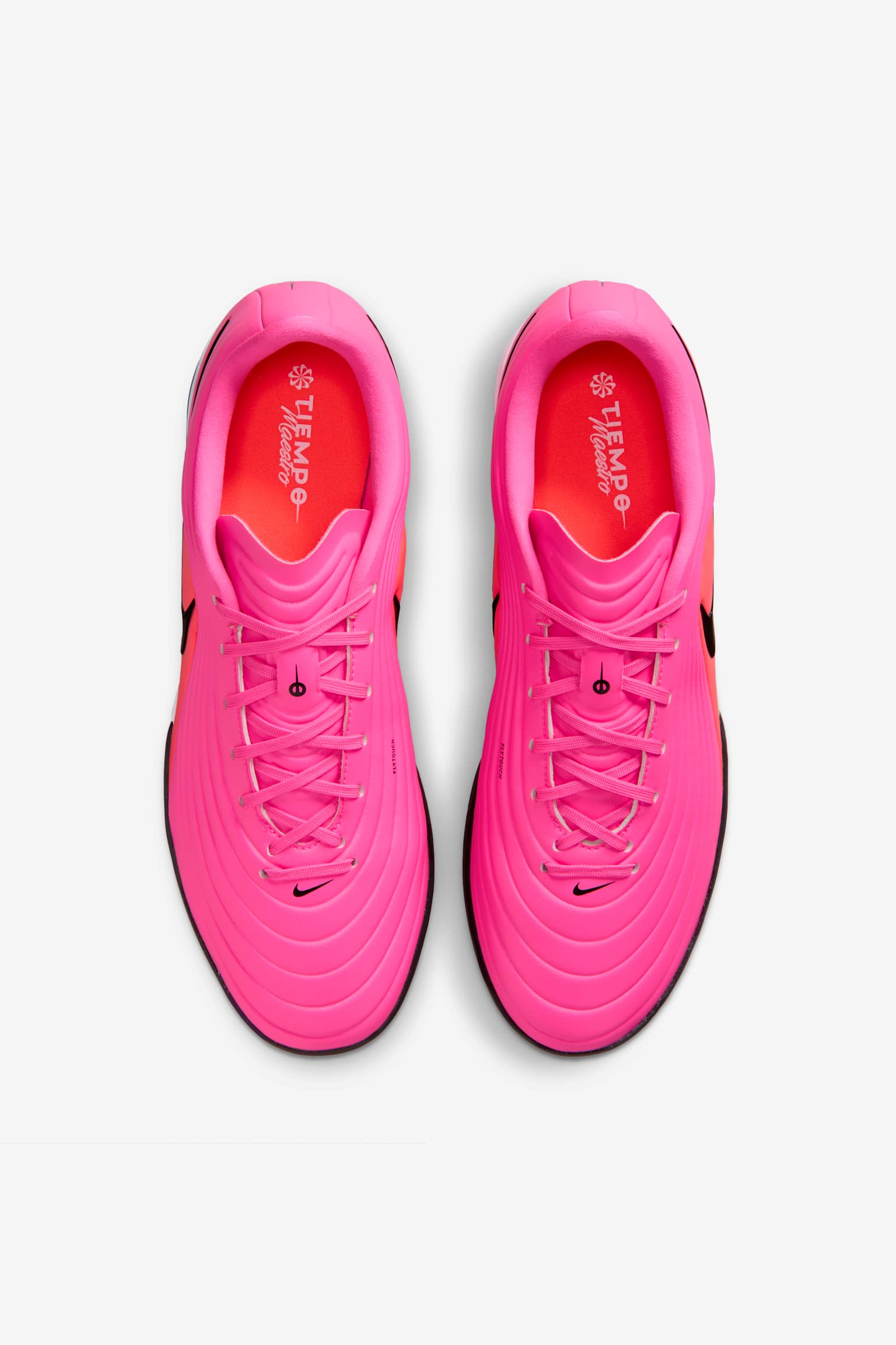 Nike Tiempo Maestro Academy Turf Low-Top Football Boots. Nike VN