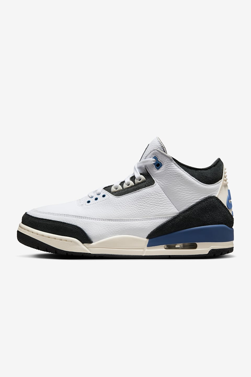 Fecha de lanzamiento de las Air Jordan 3 x A Ma Maniére "For The Love" (HV8571-100)