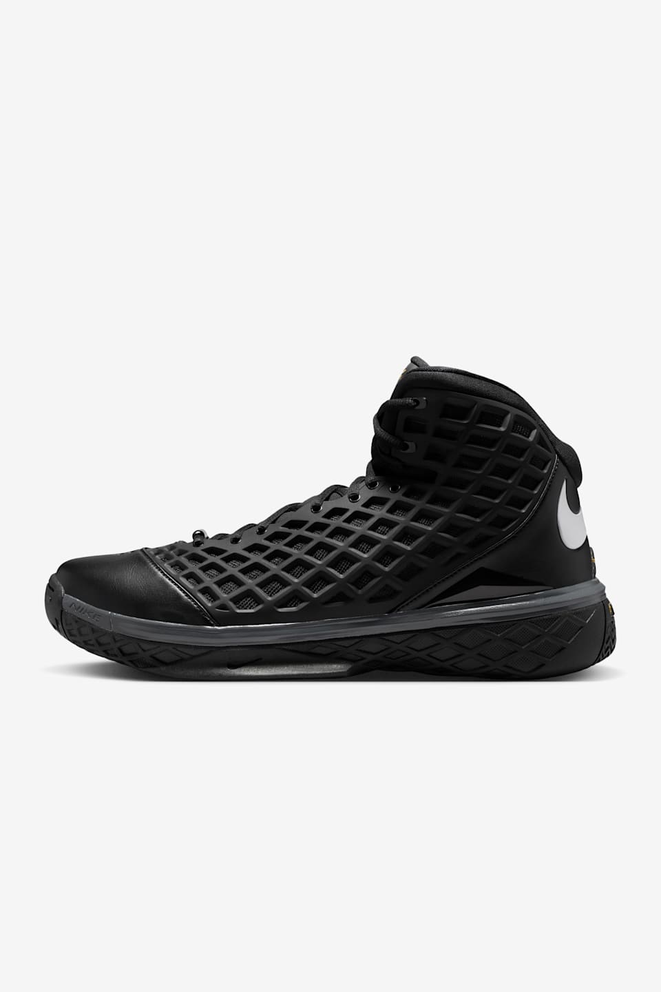 Kobe 3 Protro 'Black and White' (IQ5340-001) Release Date