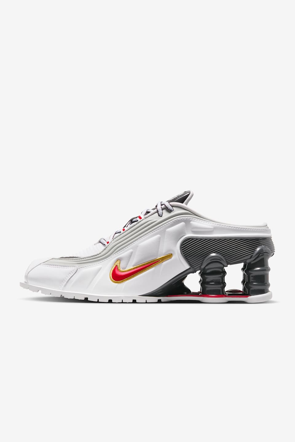 Data de llançament de les Shox MR4 "White and Varsity Red" per a dona (IM5420-100)