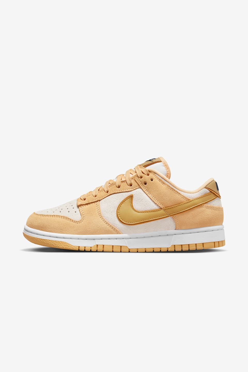 Nike snkrs au top