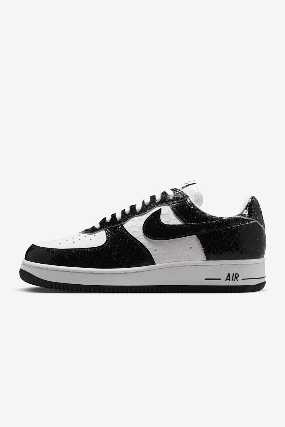 วันเปิดตัว Air Force 1 Low "Black and White" (JA0248-30)