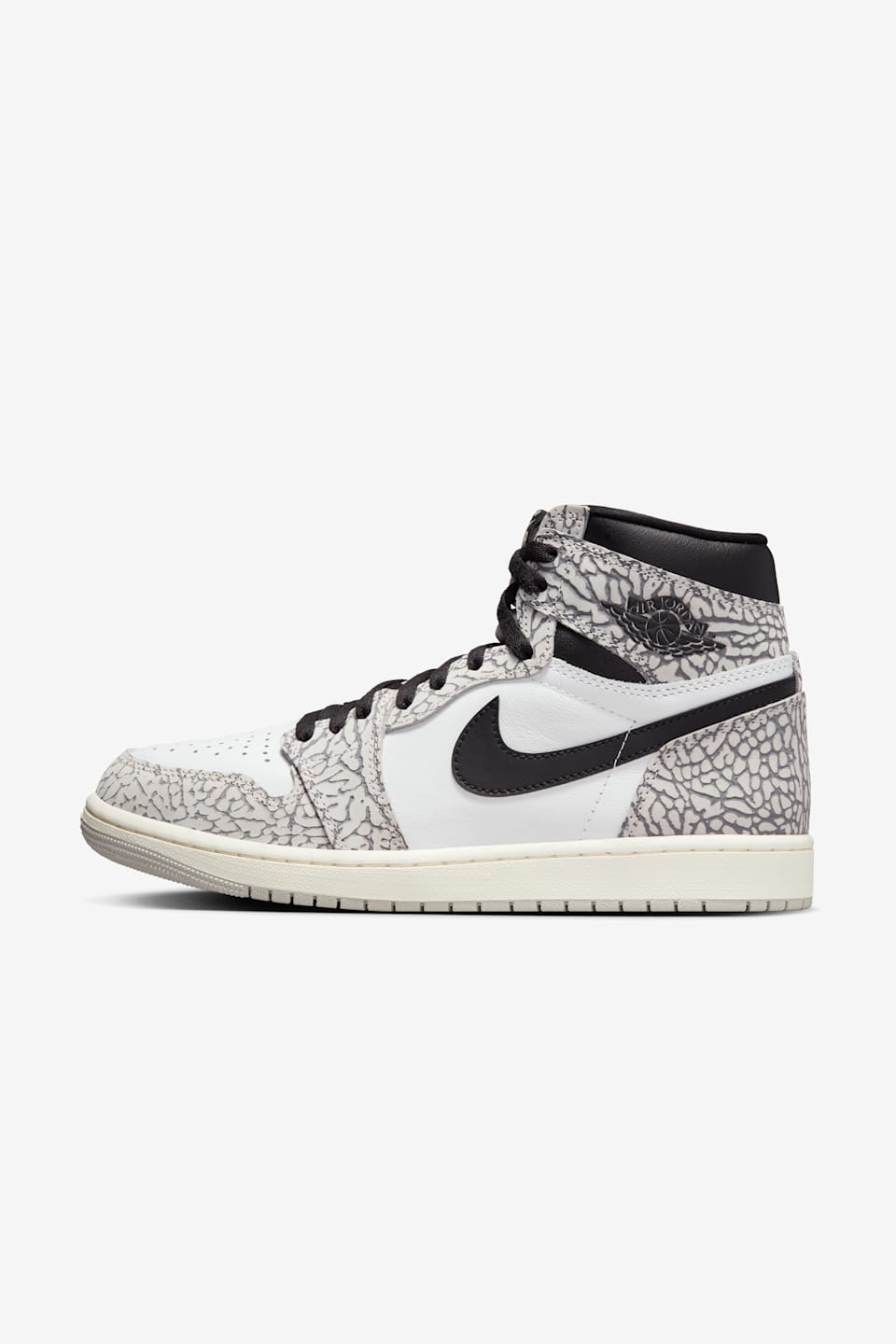 Air Jordan 1 'White Cement' (DZ5485-052)