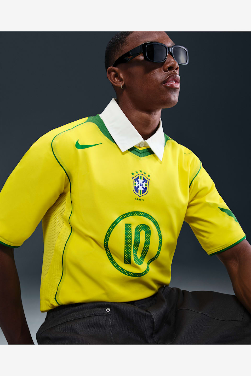 Fecha de lanzamiento de la colección de ropa Brazil 2004 Total 90 Reissue