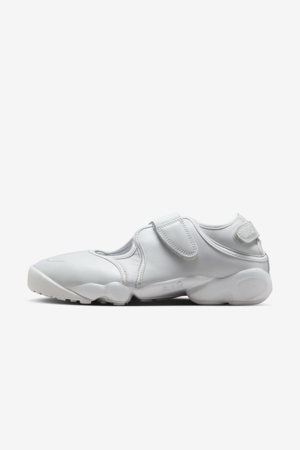Women's nike new releases 2025