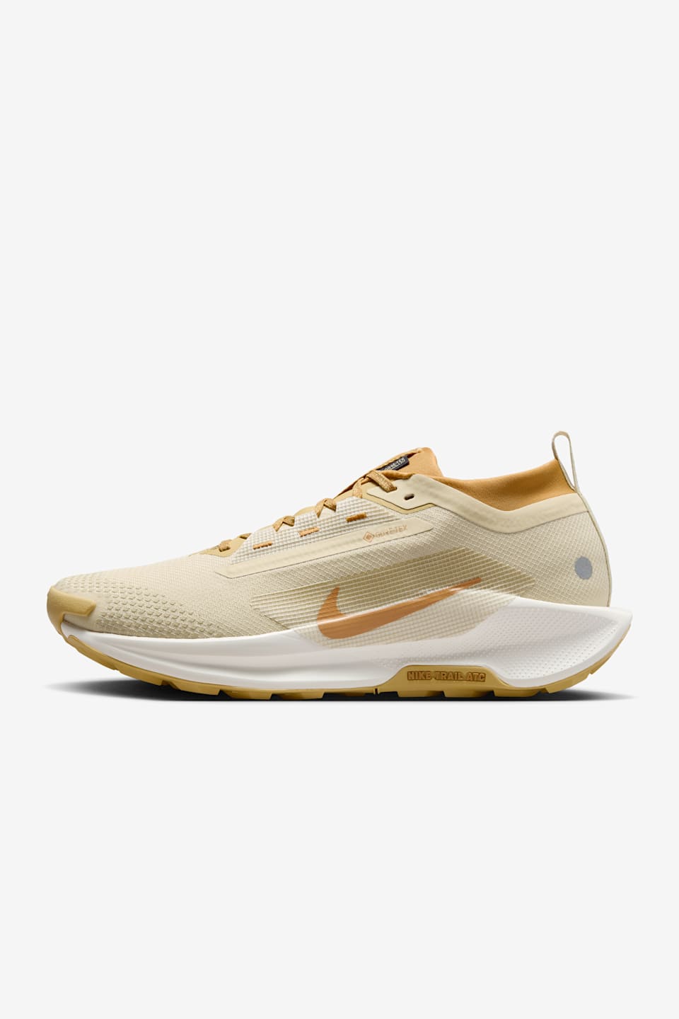 【NIKE公式】ペガサス トレイル 5 GORE-TEX 'Team Gold and Desert Ochre' (HQ7494-700 / REACTX PEGASUS TRAIL 5 GTX SP)