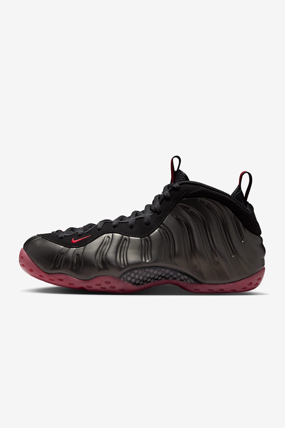 【NIKE公式】エア フォームポジット ワン 'Black and Varsity Red' (IB2219-001 / AIR FOAMPOSITE ONE OG)
