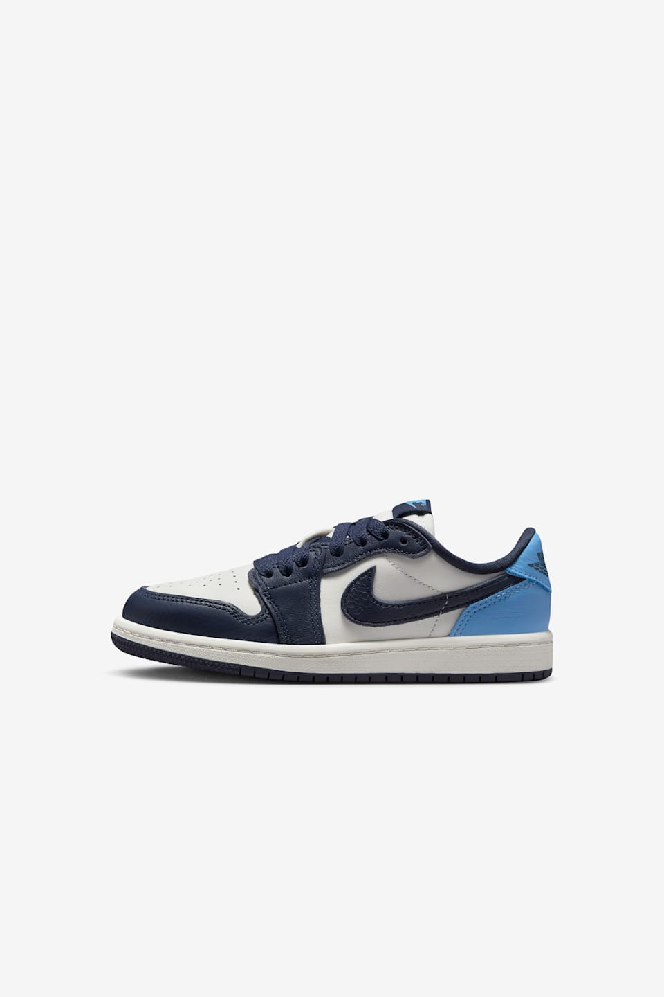 【NIKE公式】エア ジョーダン 1 LOW 'Obsidian' (CZ0790-400 / AJ 1 RETRO LOW OG)