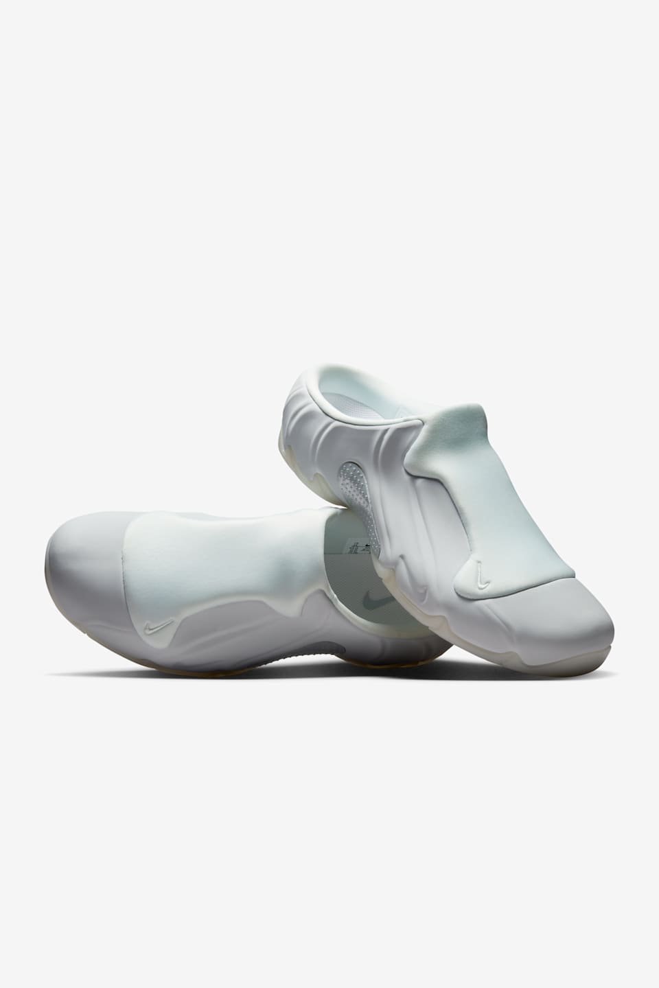 【NIKE公式】クロッグポジット 'Photon Dust and Summit White' (HJ4478-100 / NIKE CLOGPOSITE)