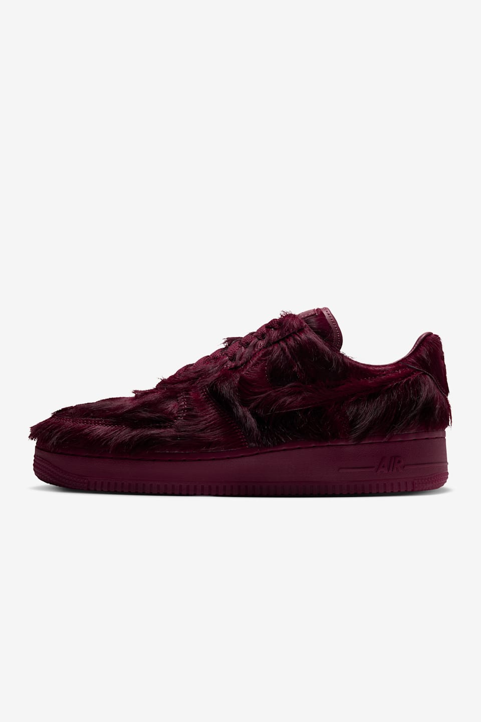 วันเปิดตัว Air Force 1 QS "Team Red" (IR1940-600)