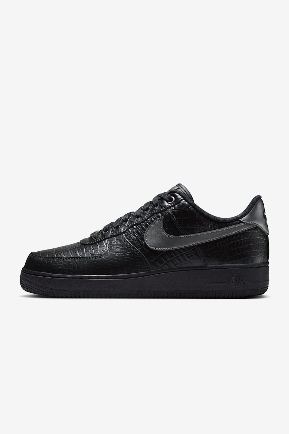 【NIKE公式】エア フォース 1 '07 'Black and Metallic Dark Grey' (IV6306-010) 発売日