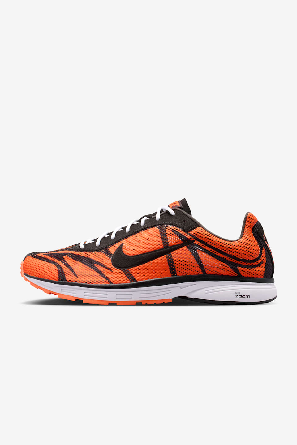 【NIKE公式】ズーム ストリーク 3 'Black and Total Orange' (IQ8012-800) 発売日