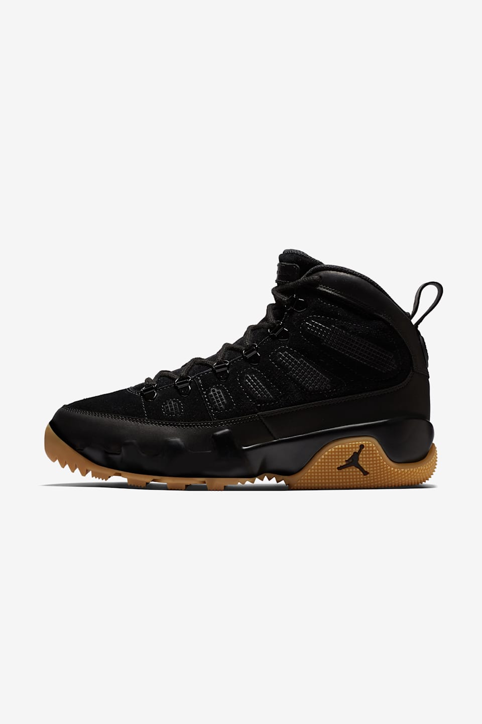 【NIKE公式】エア ジョーダン 9 レトロ ブーツ 'Black and Gum Light Brown' (AR4491-025/AIR JORDAN 9 RETRO BOOT NRG)
