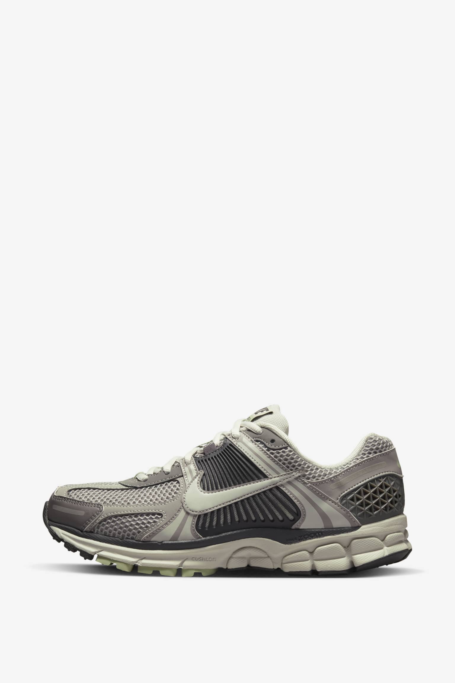 women-s-zoom-vomero-5-