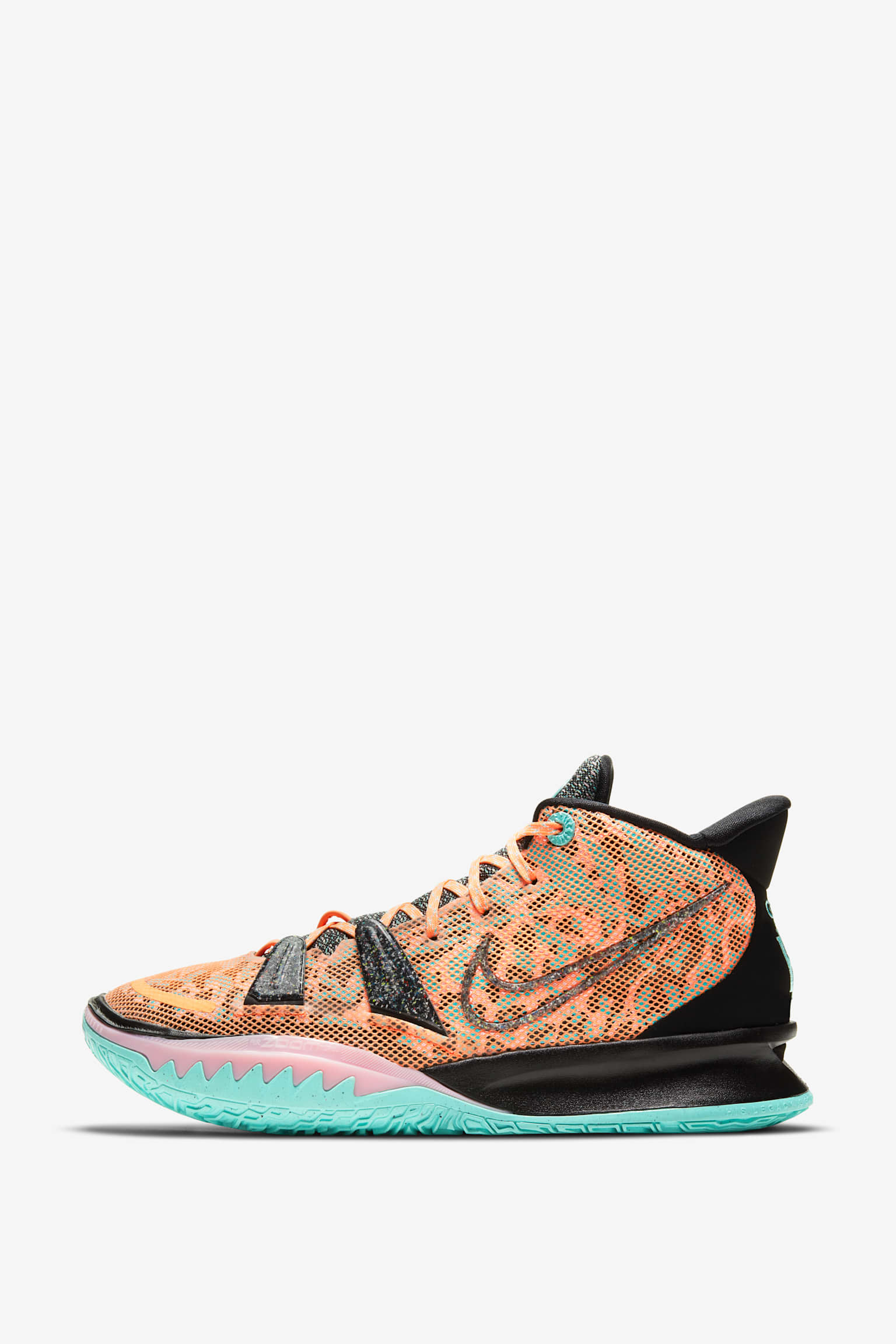 Kyrie 7 'Play for the Future' 發售日期. Nike SNKRS