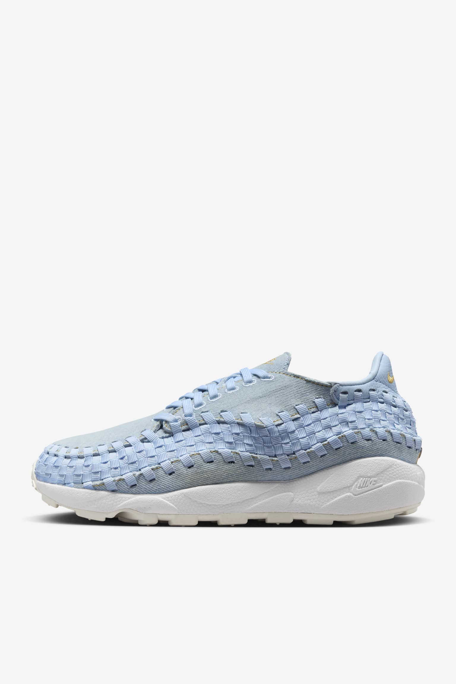 Air Footscape Woven 'Ice Blue' (FV6103-400) release date. Nike SNKRS