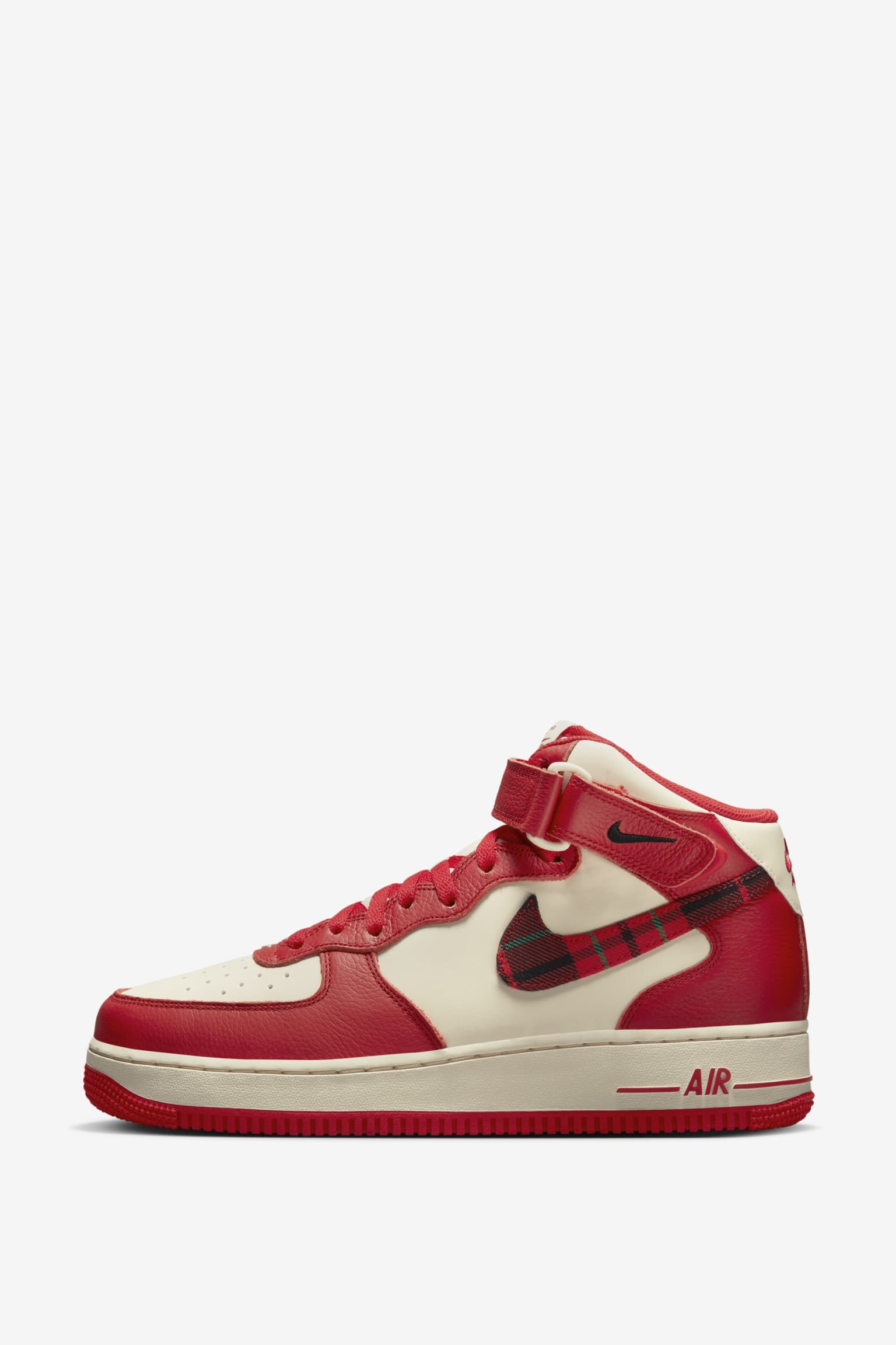 Air Force 1 Mid '07 'University Red and Pale Ivory' (DV0792