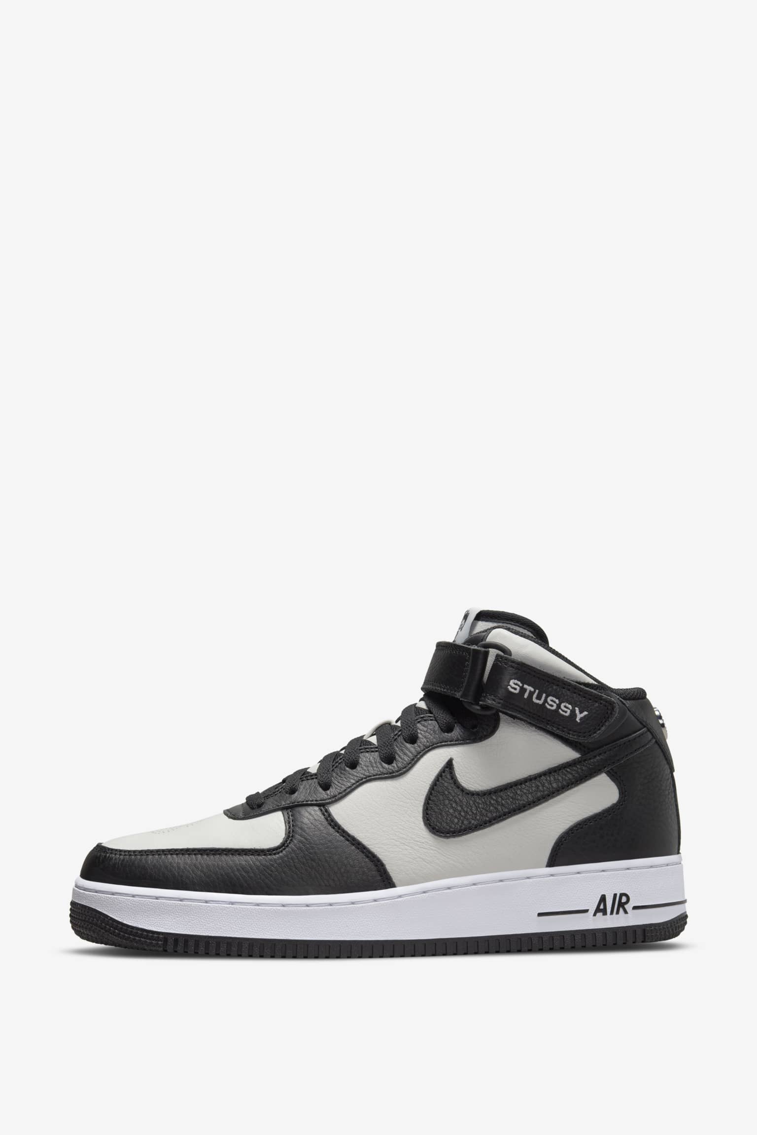 Air Force 1 Mid x Stüssy 