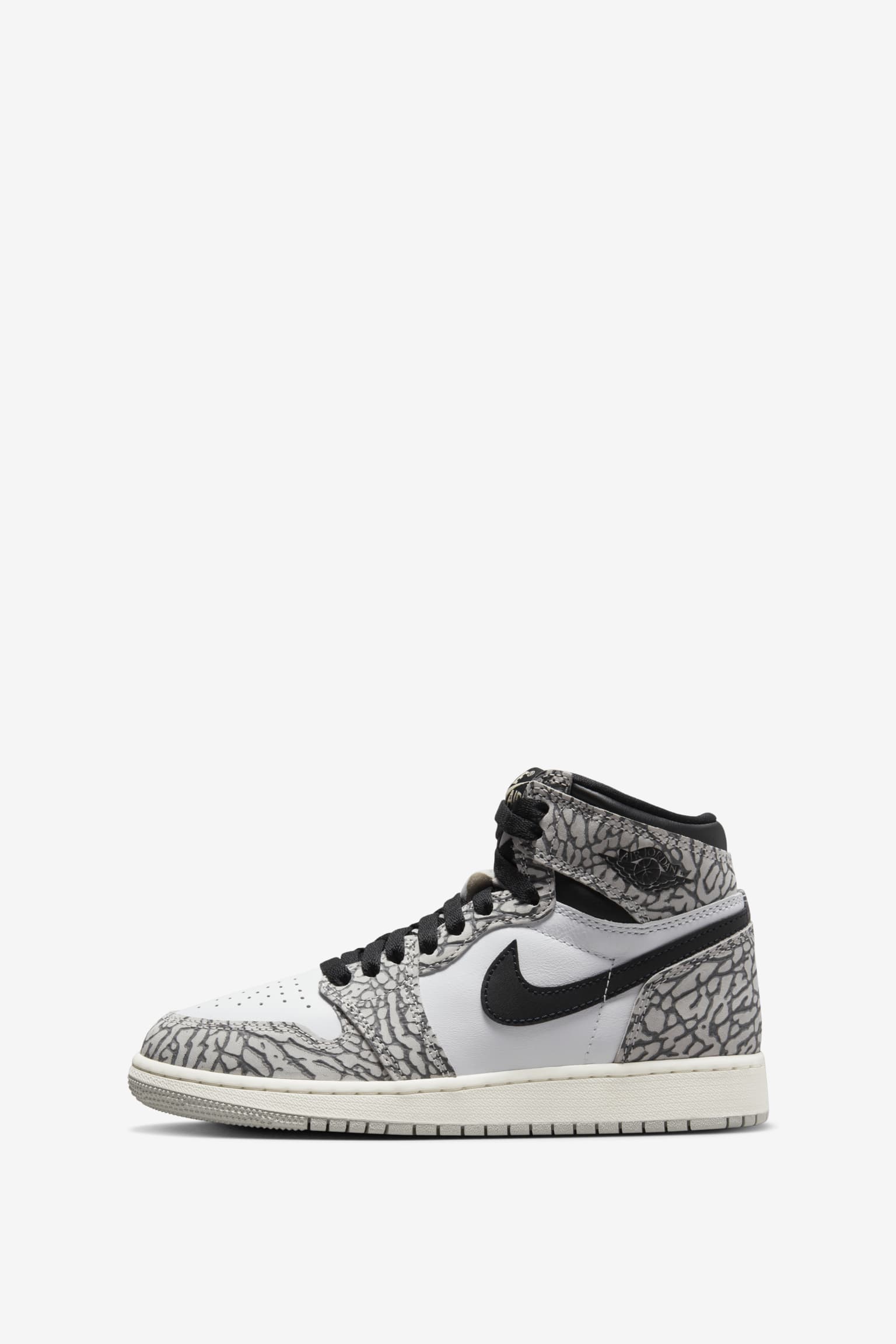 Air Jordan 1 'White Cement' (DZ5485-052) Release Date. Nike SNKRS ID