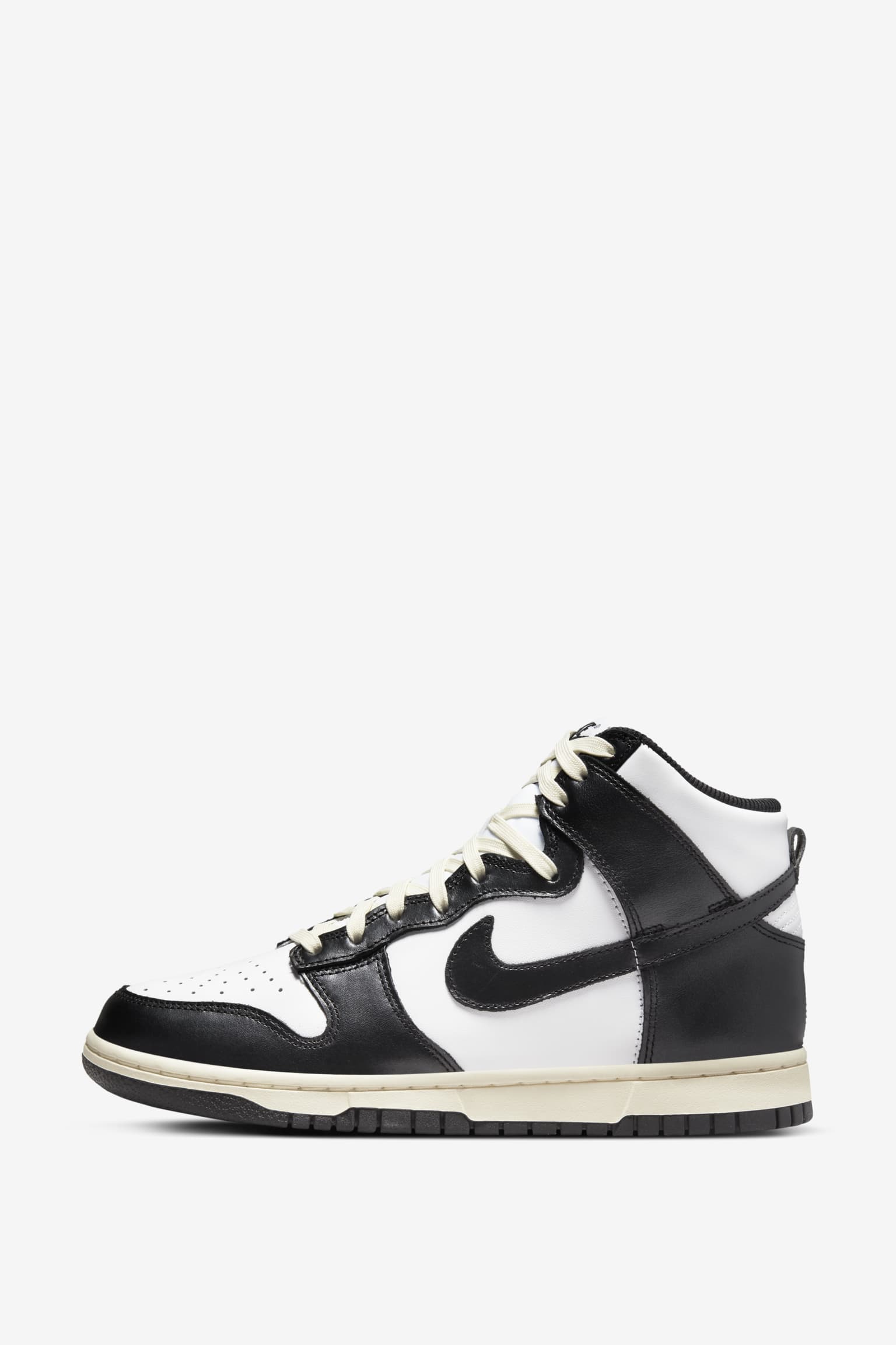 商品画像：Nike DUNK HI RETRO PREMIUM 'Wu-Tang Clan' | HJ4320-001 4