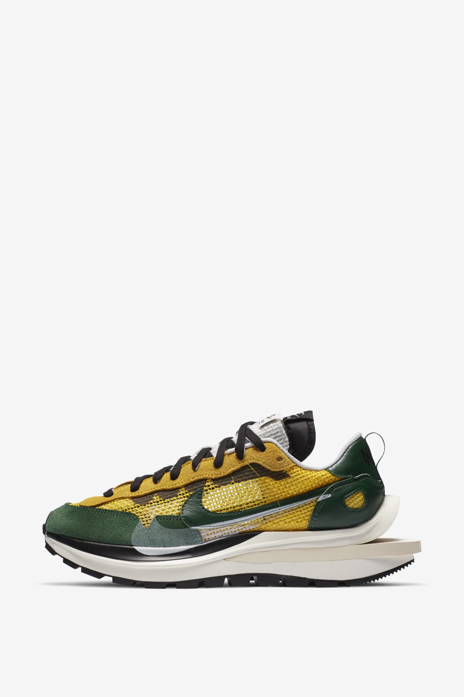 nike-x-sacai-tour-yellow-gorge