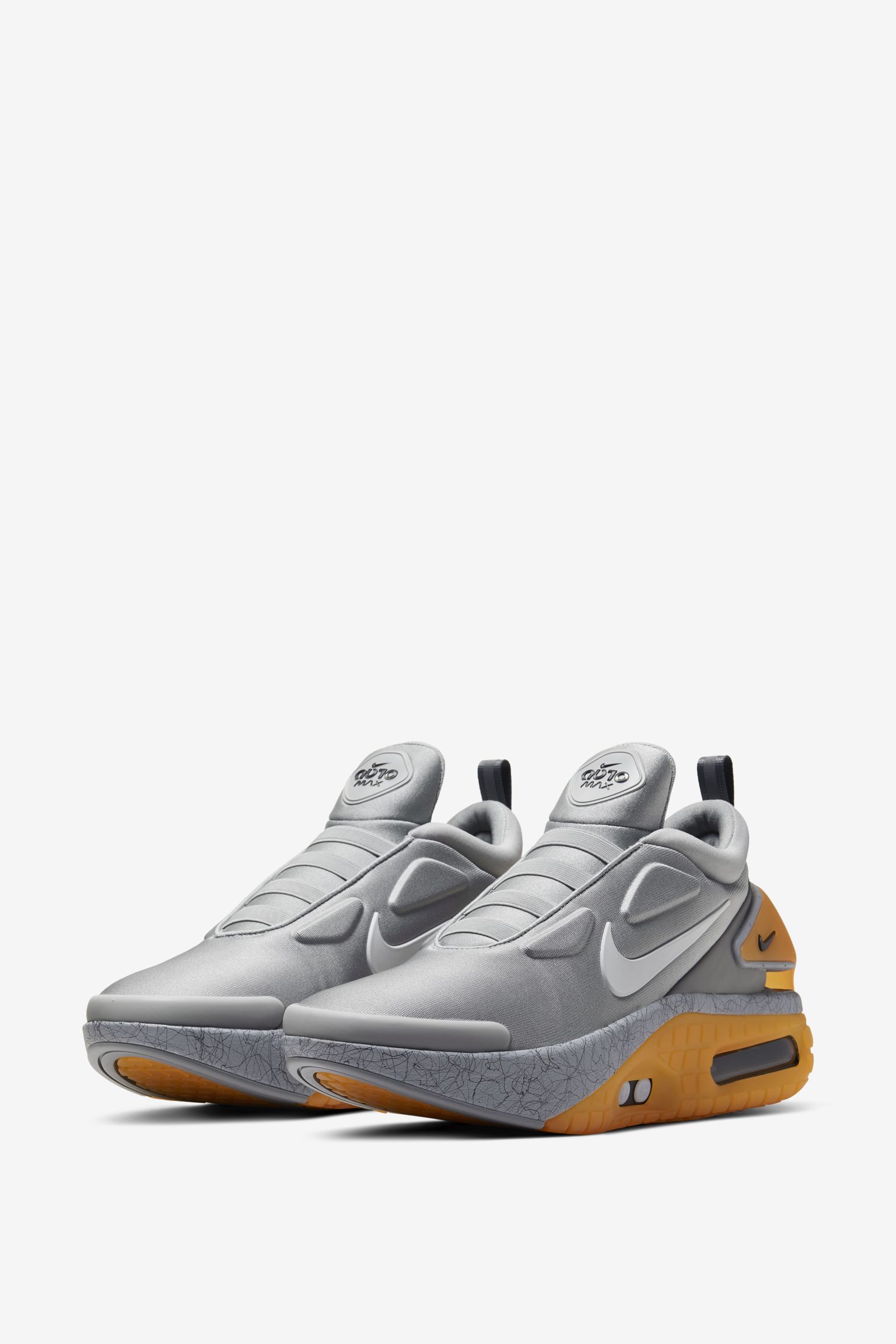アダプト オート マックス 'Motherboard' 発売日. Nike SNKRS