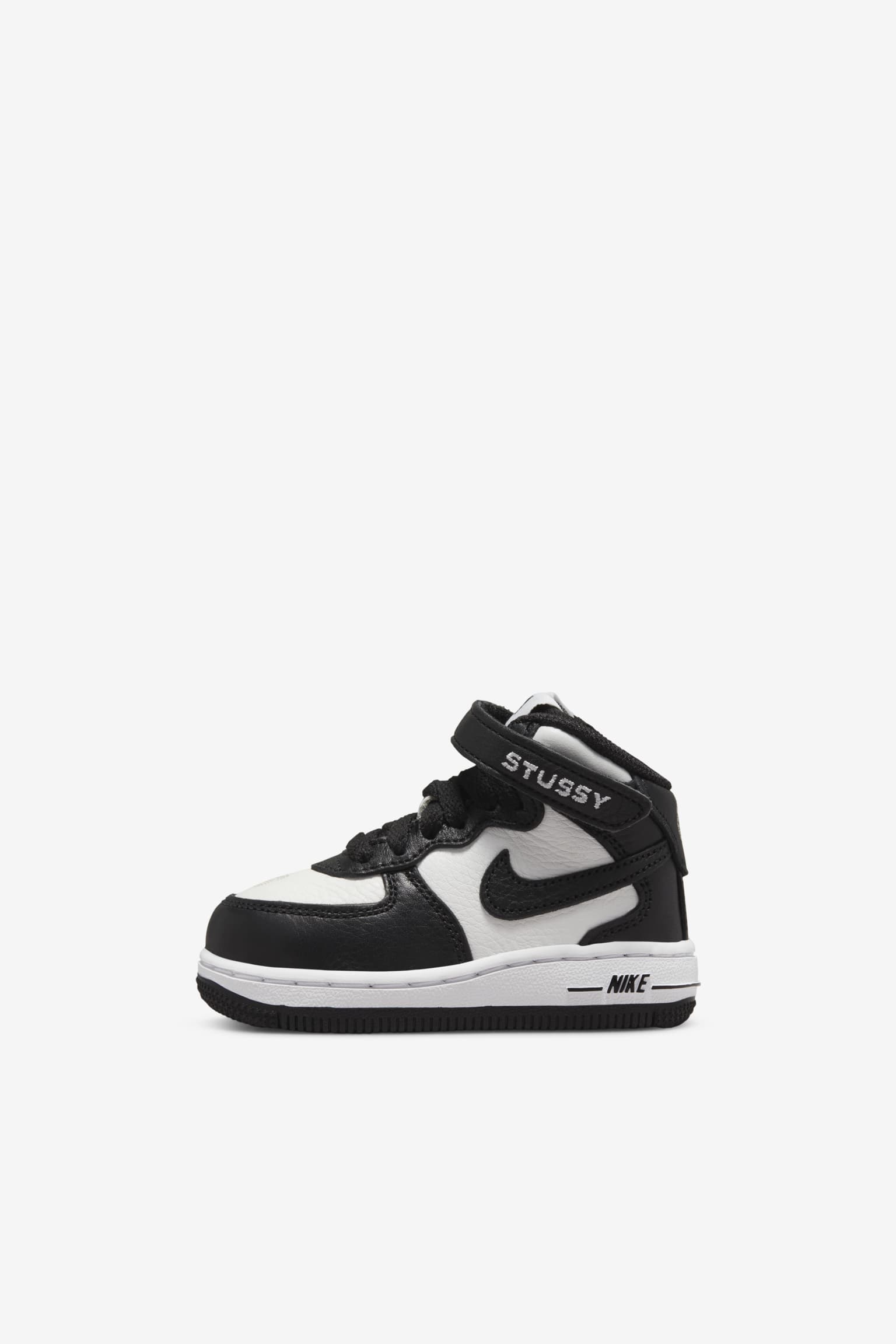 Fecha de lanzamiento de las Air Force 1 Mid x Stüssy \