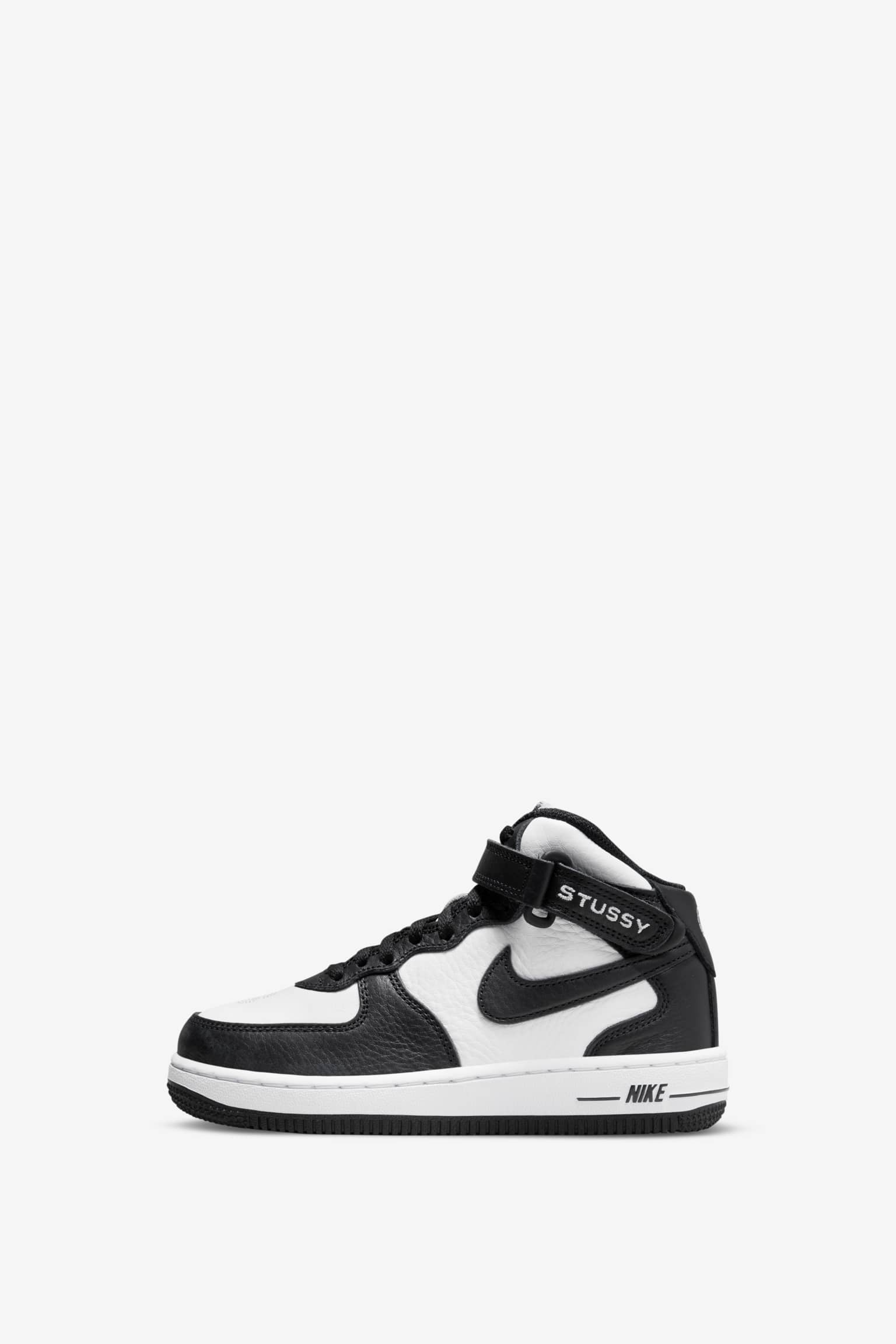 Fecha de lanzamiento de las Air Force 1 Mid x Stüssy \