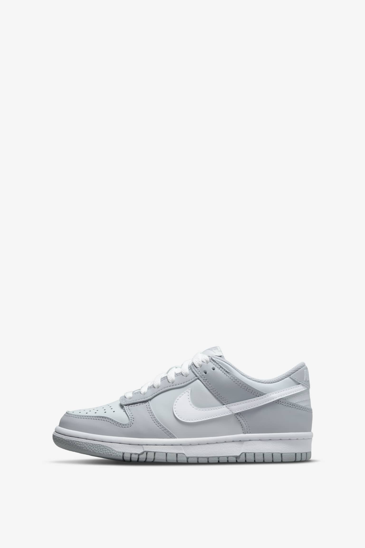 送料関税込み Nike Dunk Low Disrupt Platinum ダンク ロー Nike Dunk Low Women's Shoes. Nike.com